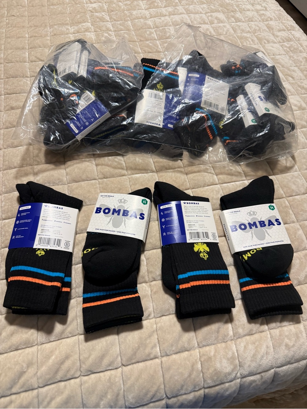 New,17 pair lot of Bombas high socks